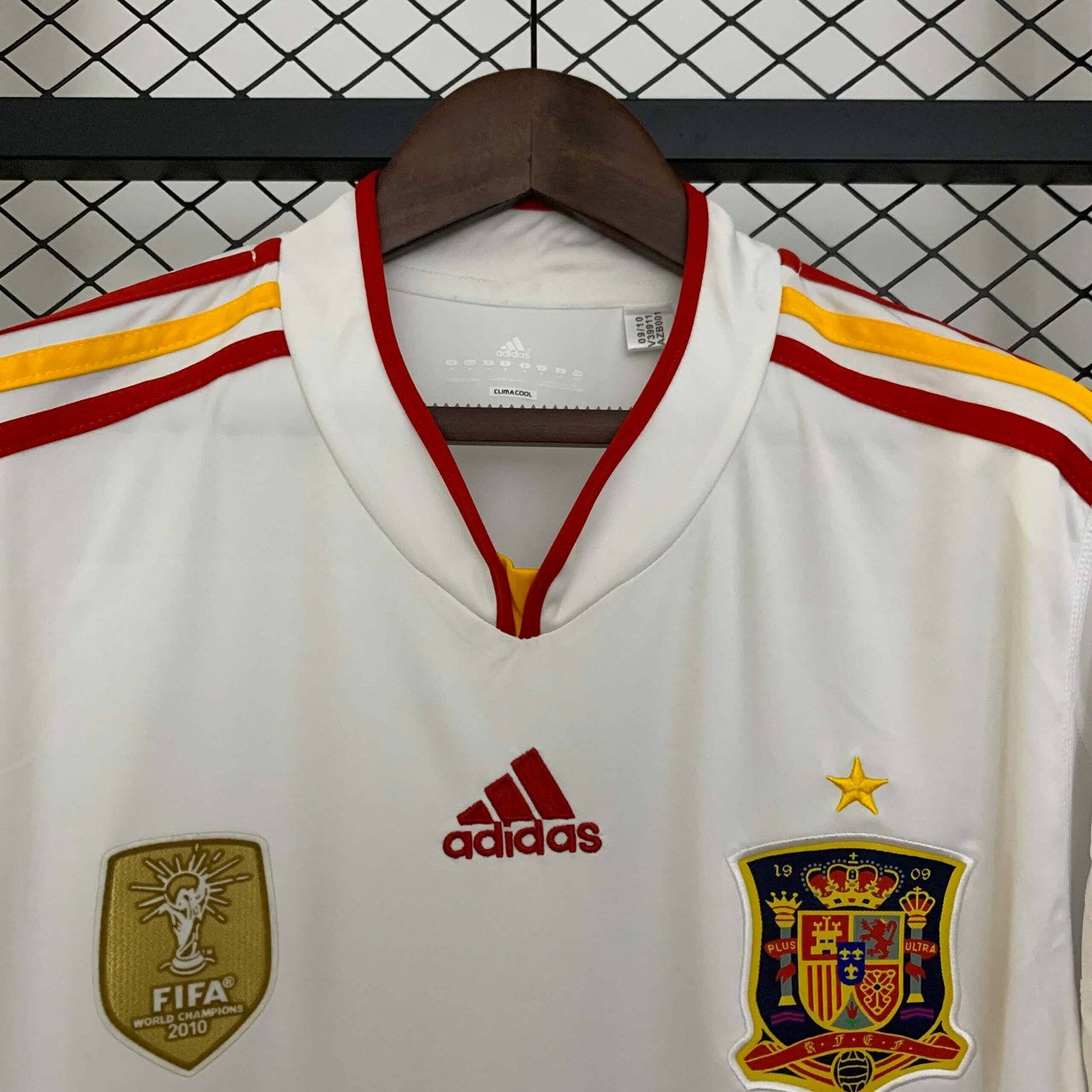 España 2011 alternativa 3 Camiseta Retro España 2011 alternativa - Imagen 3
