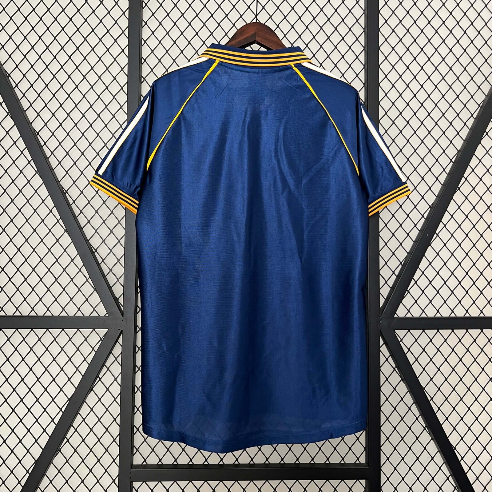real madrid 1998 alternativa 2 Camiseta Retro Real Madrid 1998 alternativa - Imagen 5