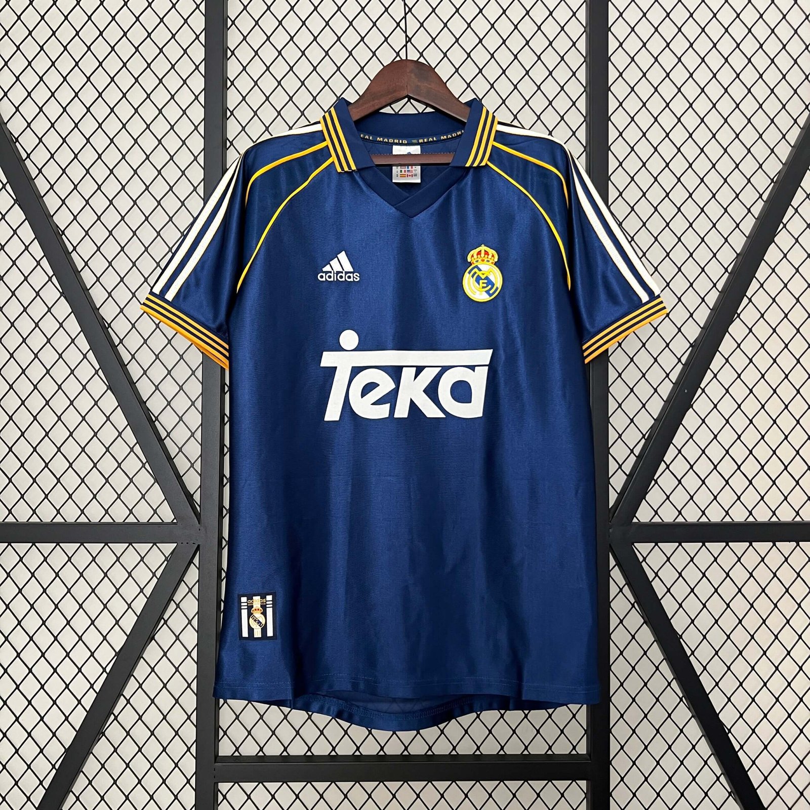 real madrid 1998 alternativa Camiseta Retro Real Madrid 1998 alternativa