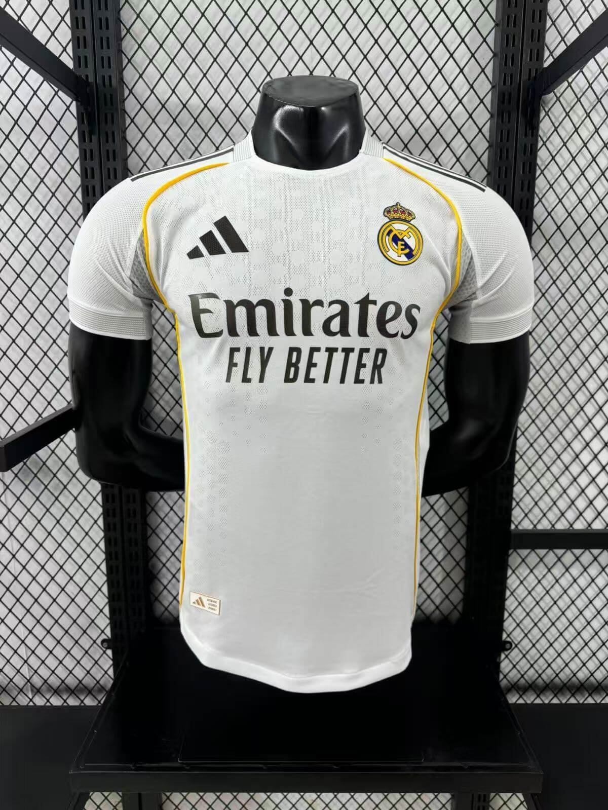 real madrid nueva 2025-26 Camiseta Real Madrid titular 2025-26