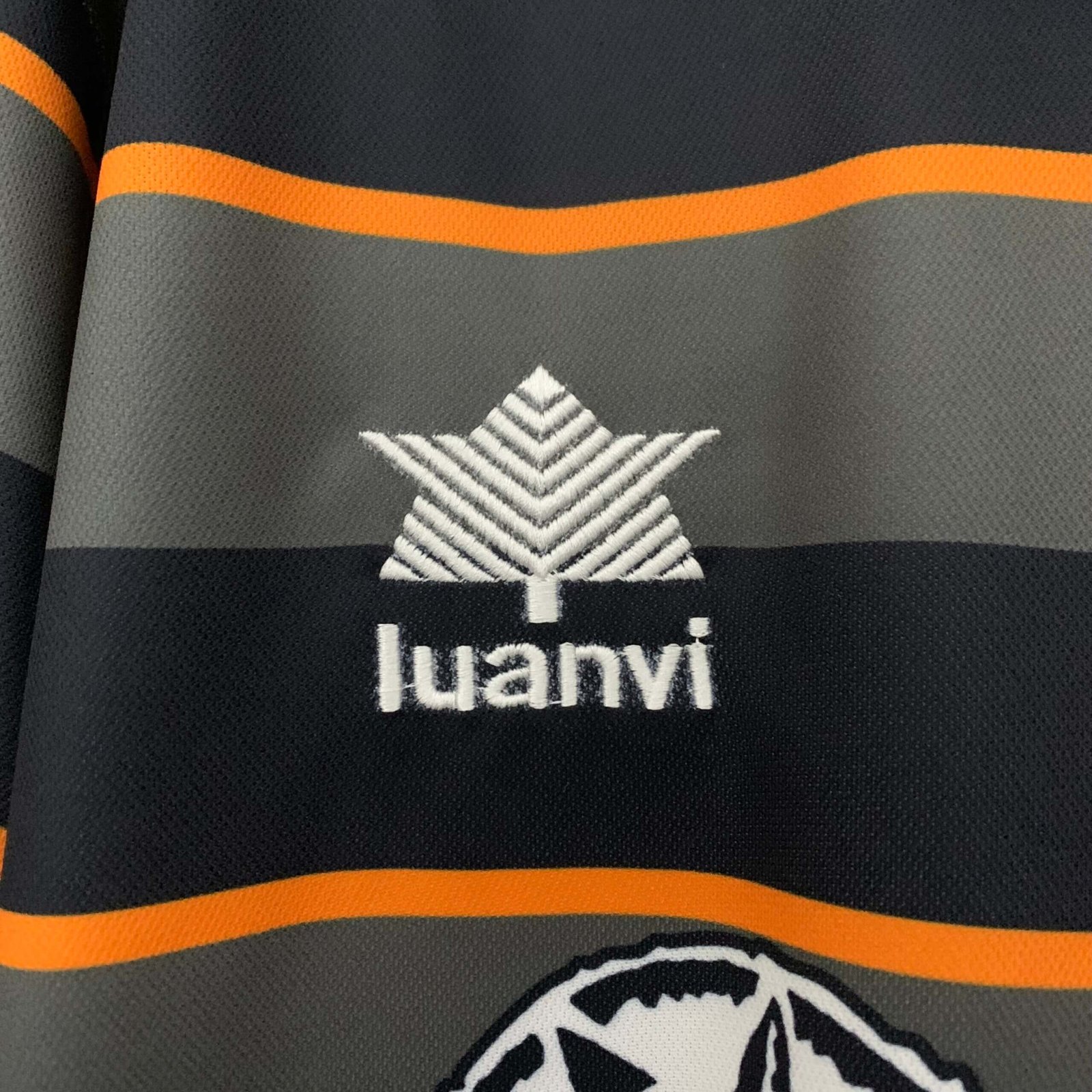 valencia 1999 4 Camiseta Retro Valencia 2000 alternativa - Imagen 4