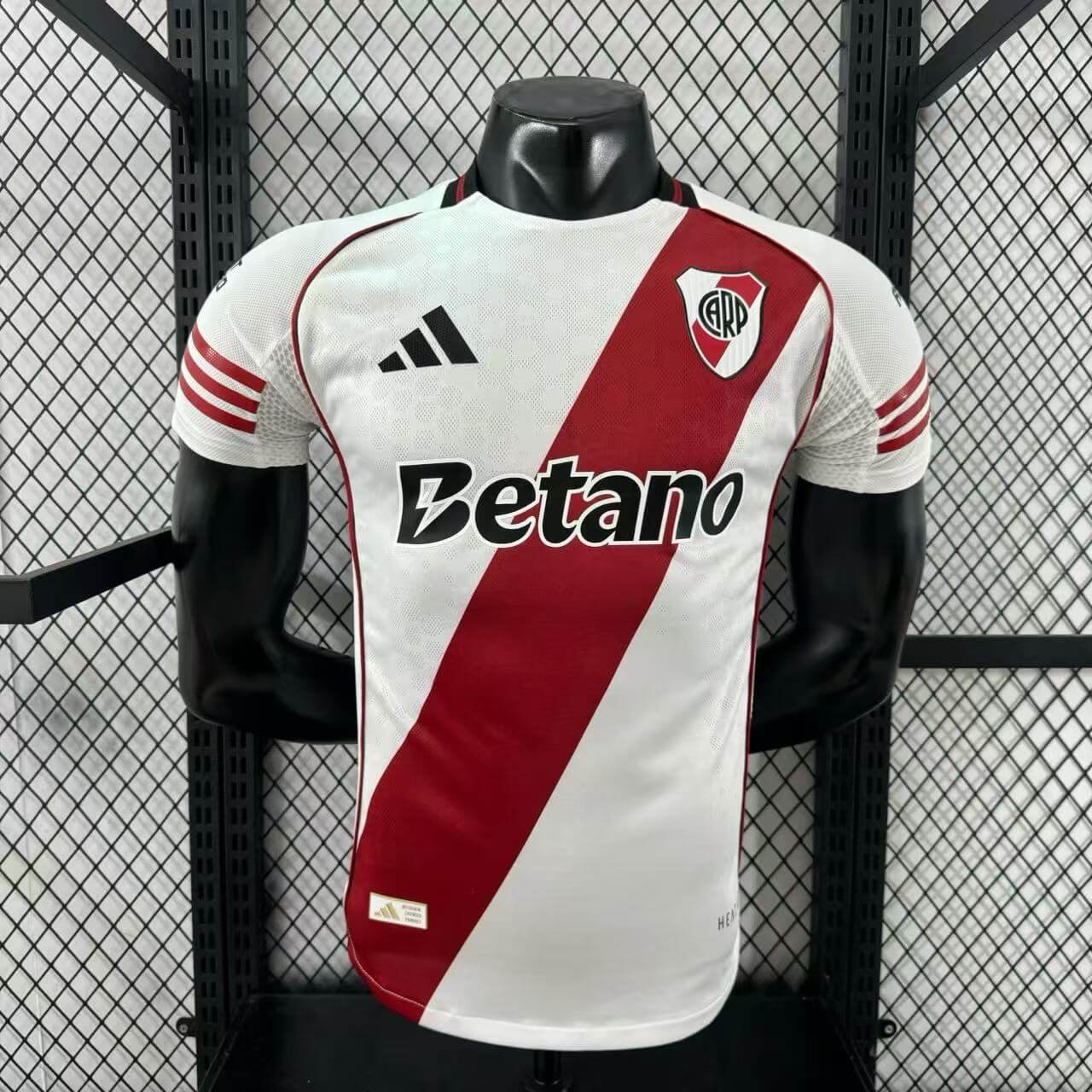 River plate 2025-26 titular Camiseta River Plate 2025-26 titular