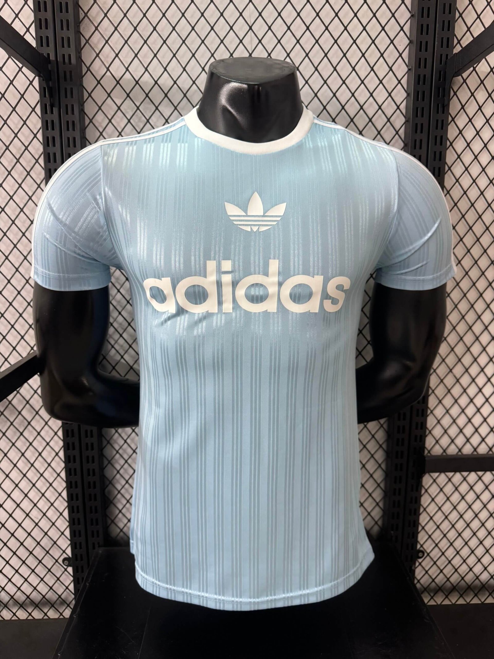 adidas celeste Camiseta casual Adidas celeste