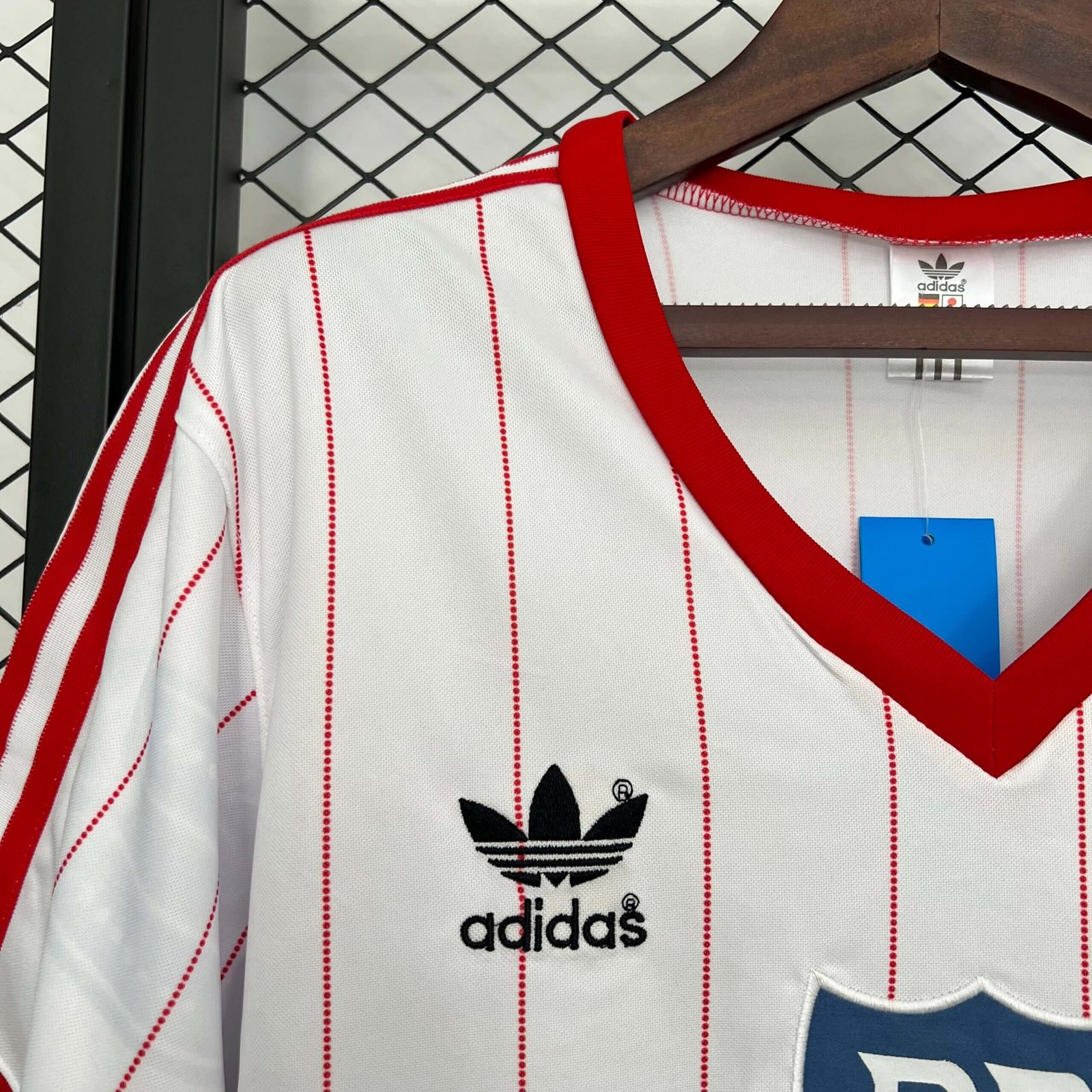 retro hamburgo 1984 3 Camiseta Retro Hamburgo 1984 alternativa - Imagen 3